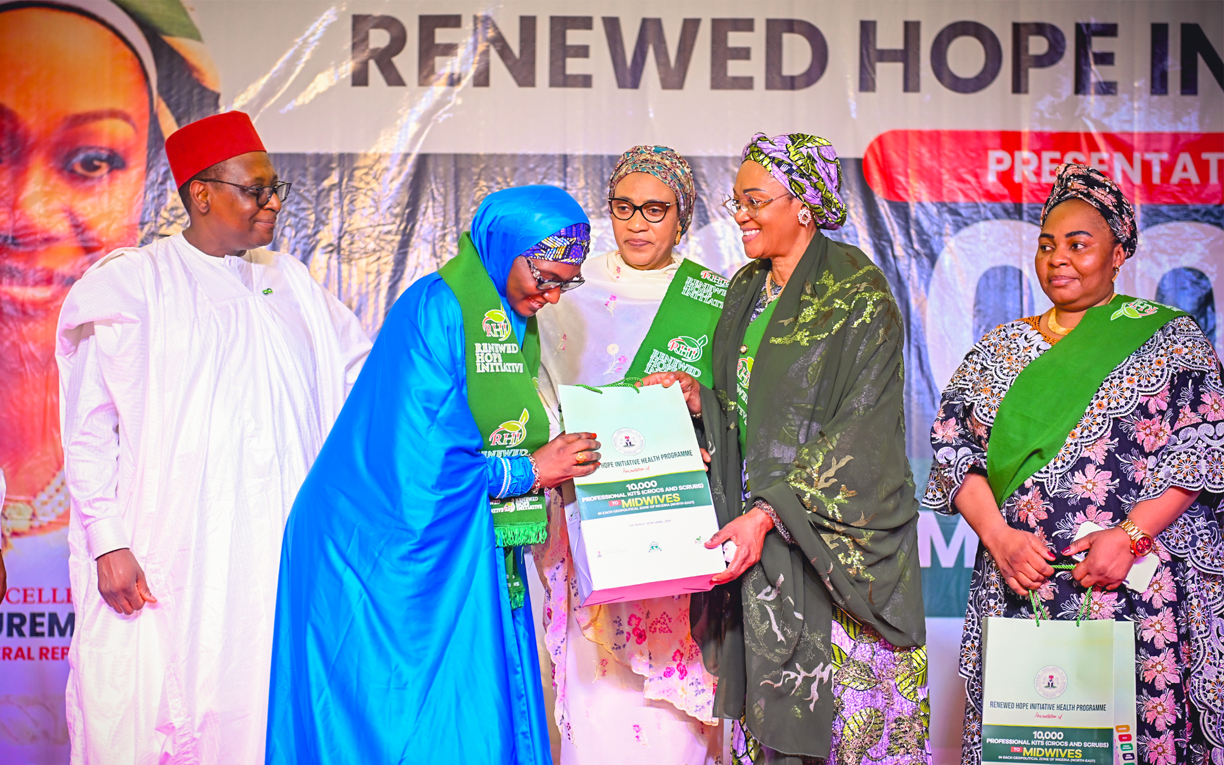 Her Excellency flags off distribution of professional kits to Midwives in North East, in Jalingo, Taraba State