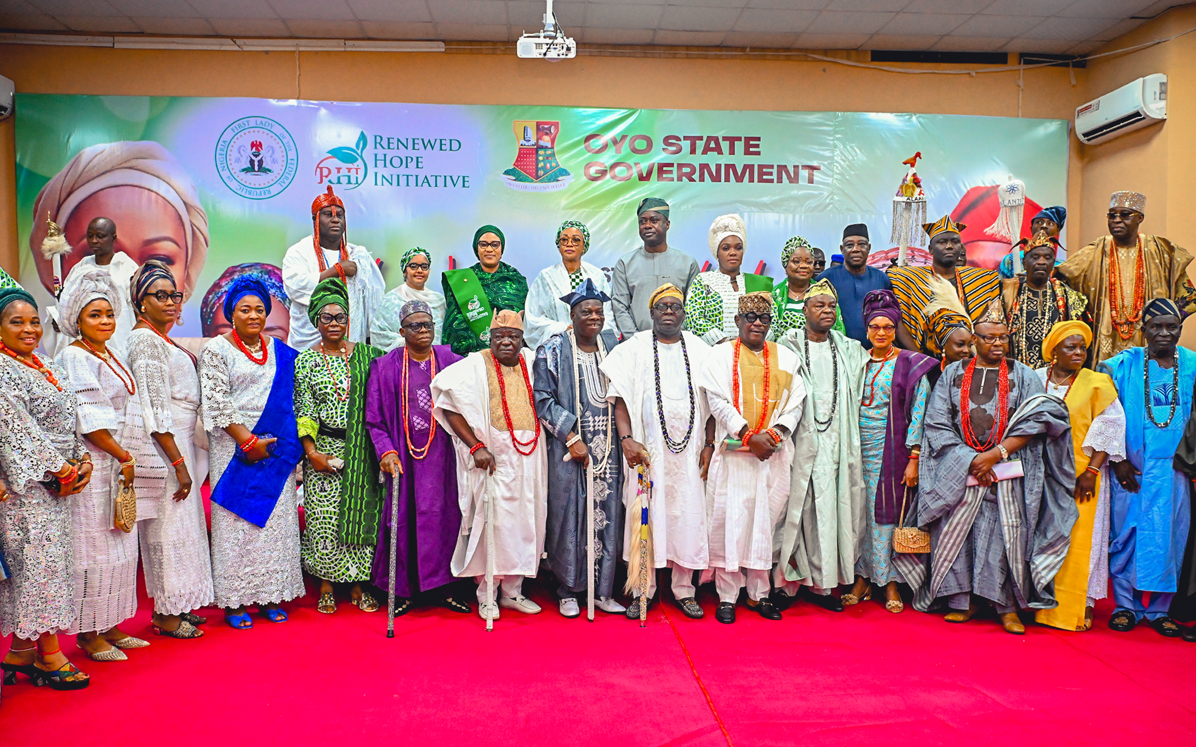 Her Excellency meets with Council of Traditional Rulers of Oyo State in Ibadan