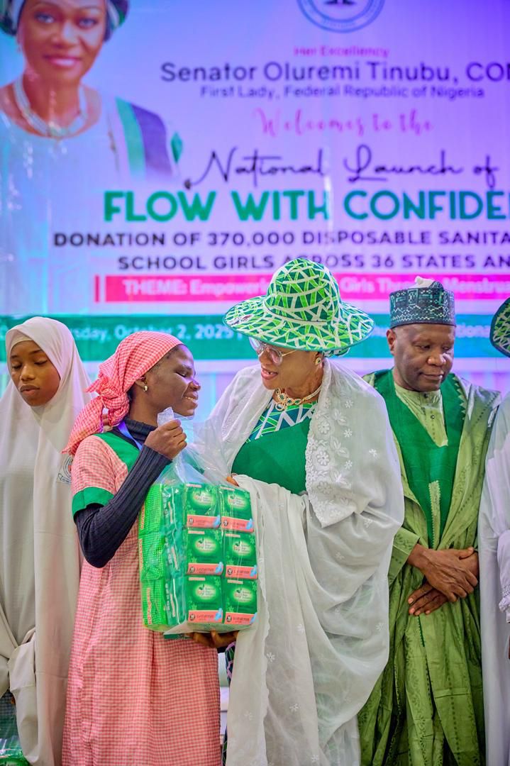 “YOU ARE THE FUTURE OF THIS NATION AND I BELIEVE IN YOU”…FIRST LADY OLUREMI TINUBU As she launches the nationwide distribution of the Flow with Confidence Menstrual Hygiene packs