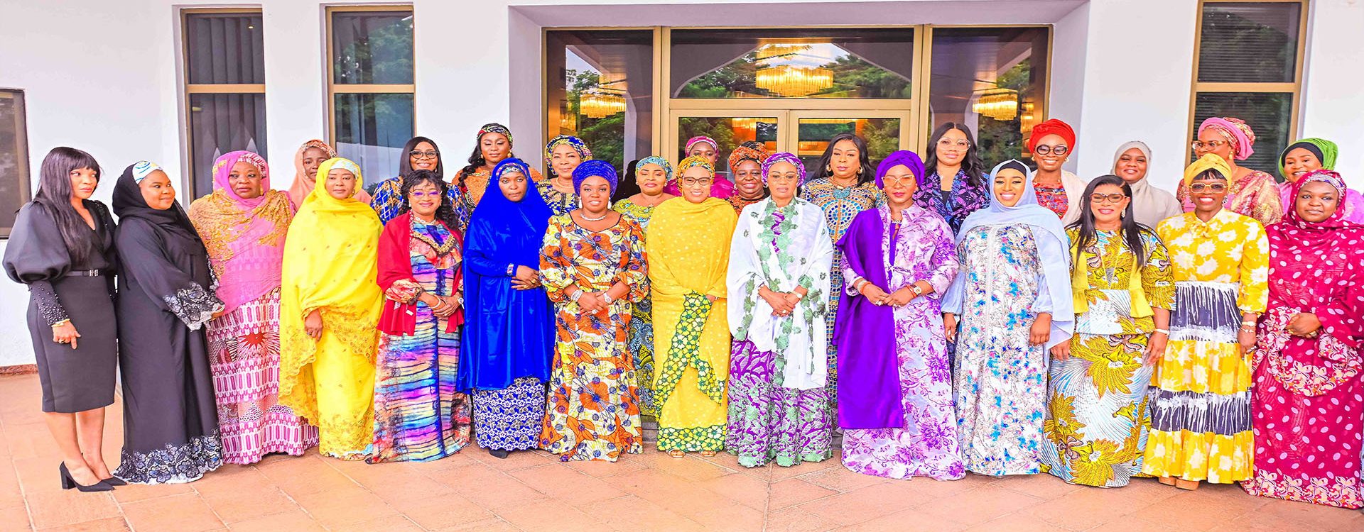 First Lady meets governors’ wives in Abuja over Renewed Hope Initiative project