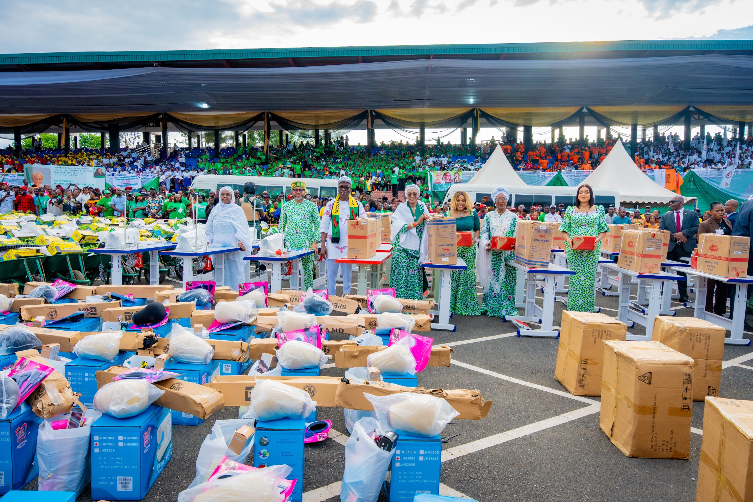 First Lady Oluremi Tinubu Flags Off National Community Food Bank Program in Anambra for South East Zone