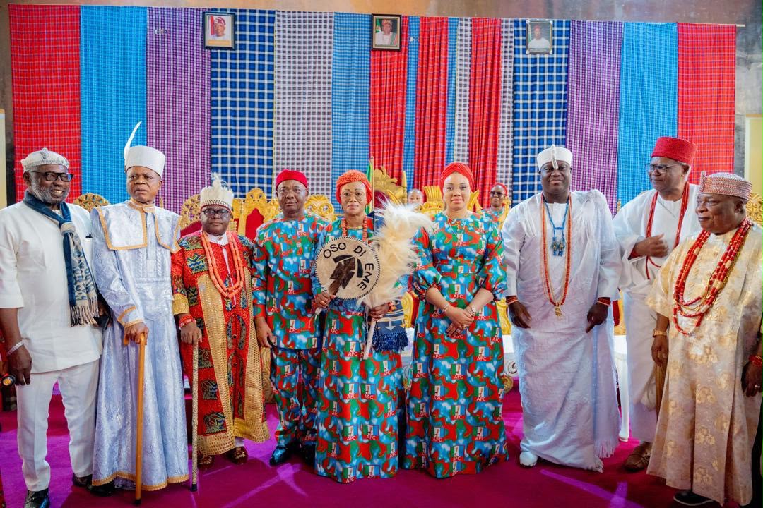 FIRST LADY OLUREMI TINUBU FLAGS-OFF DISTRIBUTION OF EMPOWERMENT ITEMS TO 2,500 WOMEN IN SOUTH EAST GEOPOLITICAL ZONE